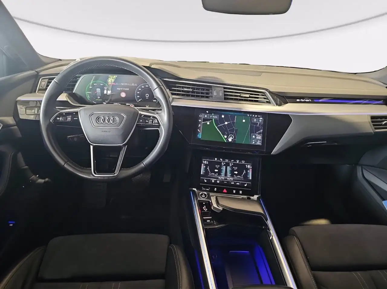 Audi Q8 e-tron 55 s line edition quattro 6