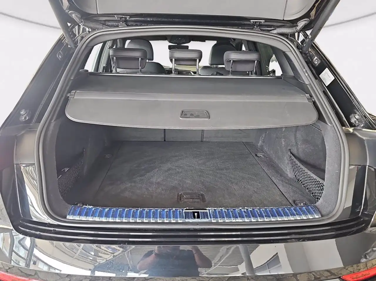 Audi Q8 e-tron 55 s line edition quattro 10