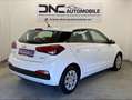 Hyundai i20 1,25 Weiß - thumbnail 4