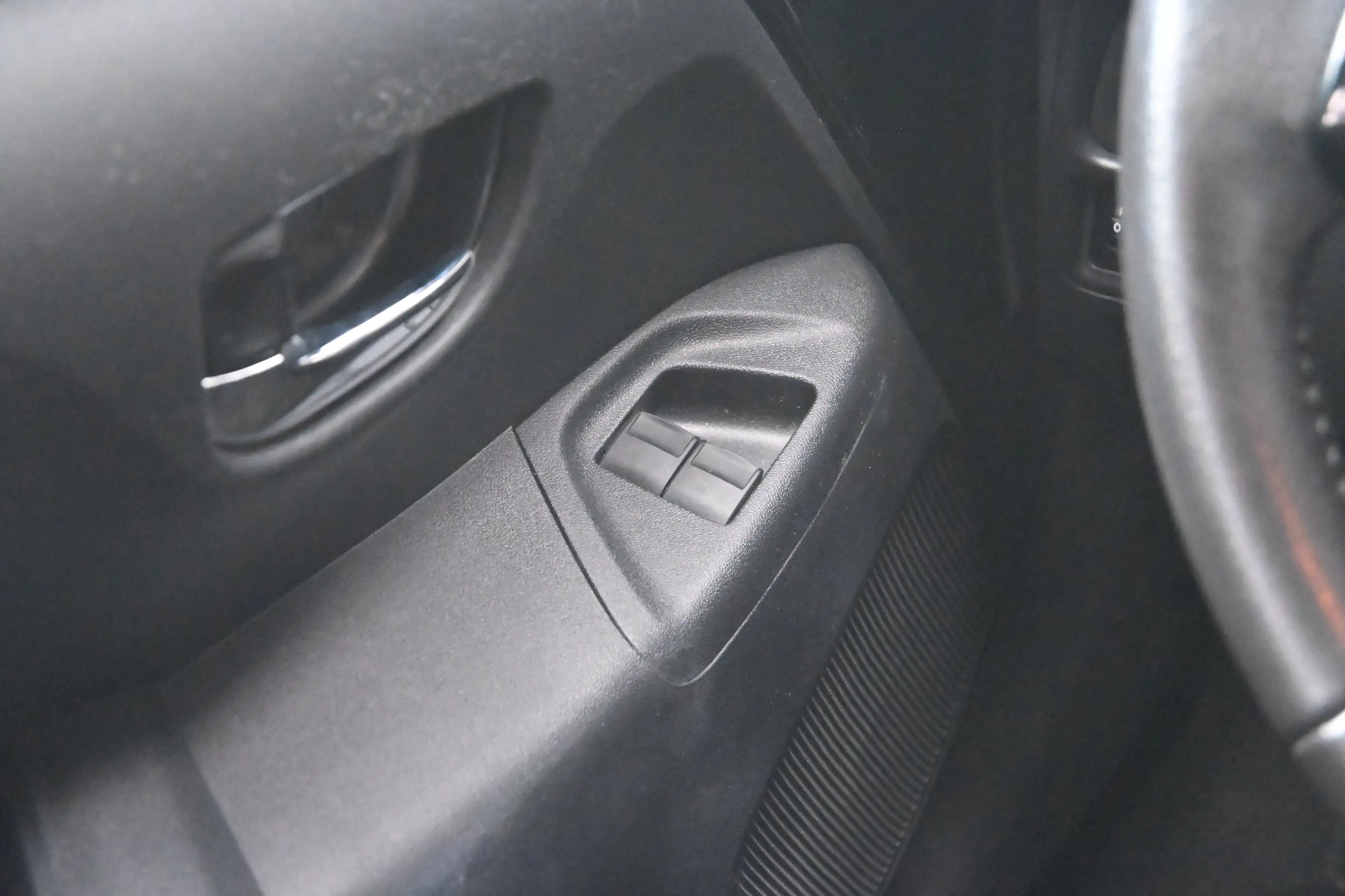 Peugeot 108 1.0 e-VTi Blue Lease Executive | Navi by app | Air — photo 15