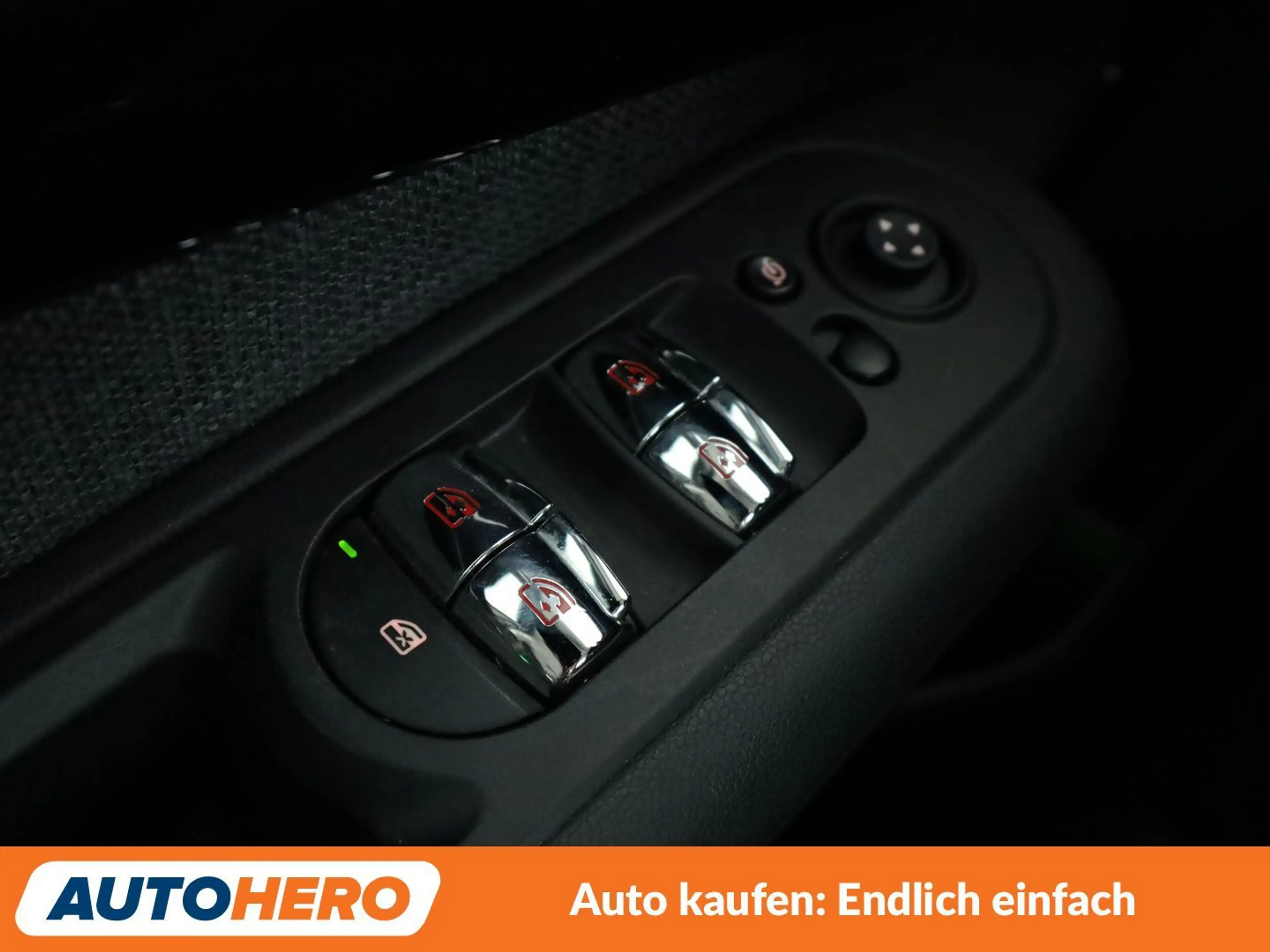 MINI Cooper Clubman Cooper Classic Trim Aut.*NAVI*LED*TEMPO*CAM*PDC* — photo 30