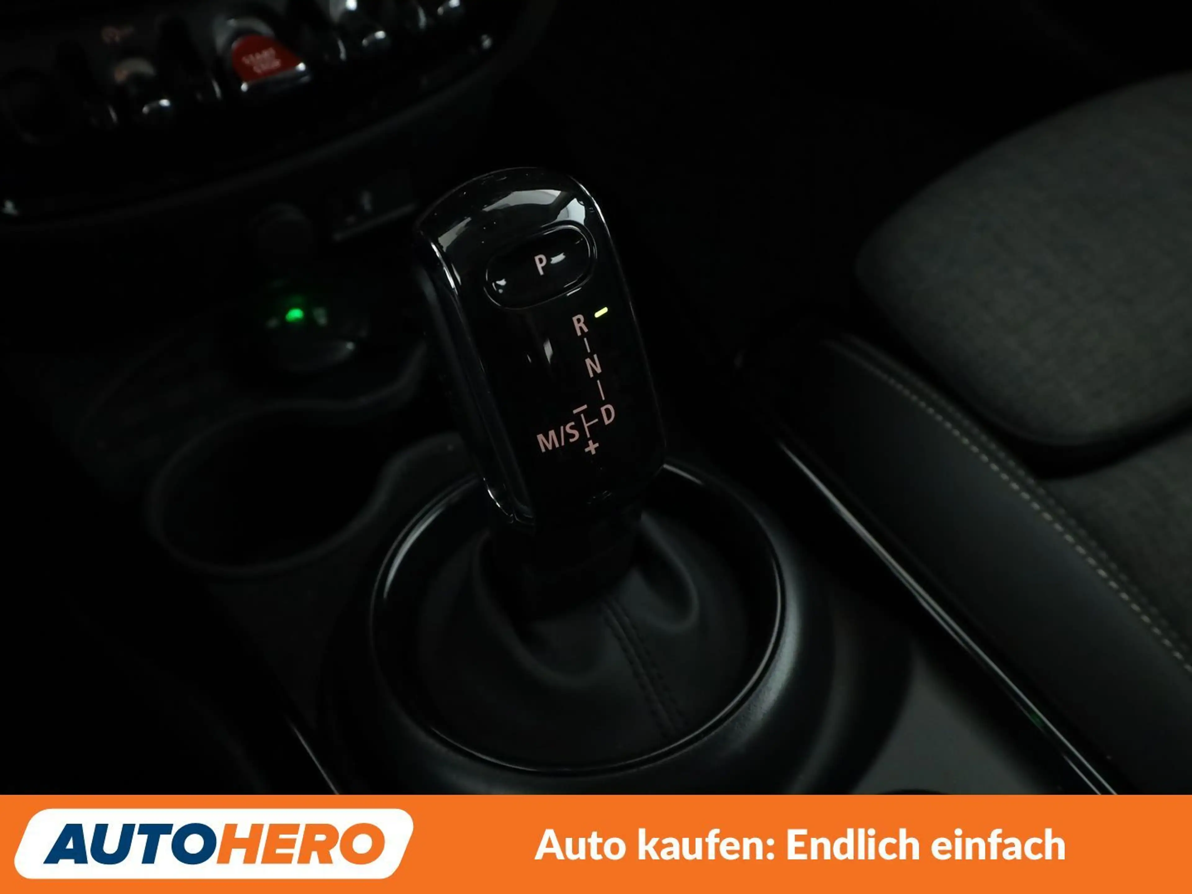 MINI Cooper Clubman Cooper Classic Trim Aut.*NAVI*LED*TEMPO*CAM*PDC* — photo 25