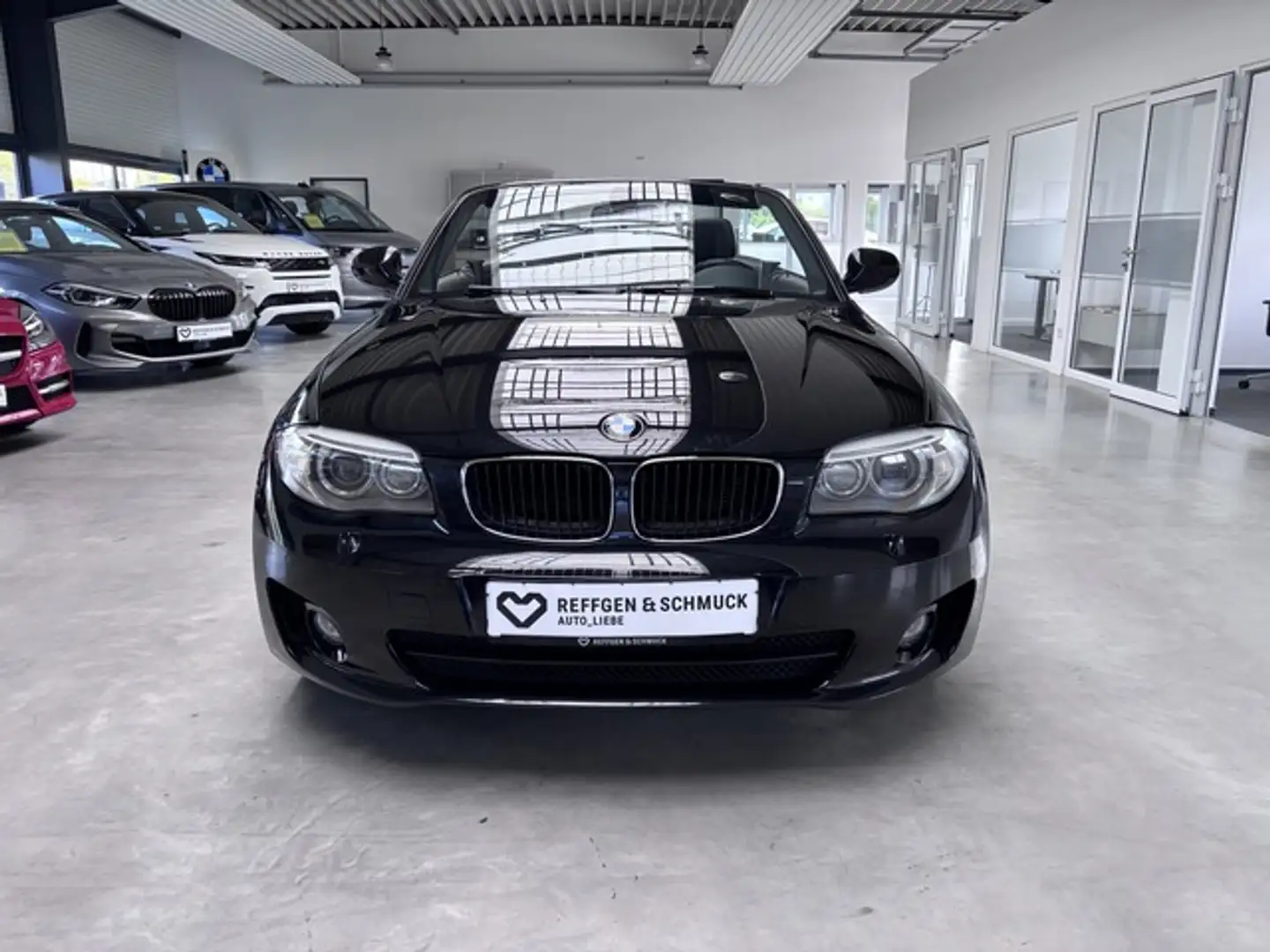BMW 120 CABRIO KLIMA+LEDER+NAVI+XENON+ALLWETTER+ALU+ Schwarz - 2
