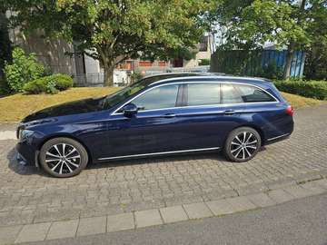 E-Klasse T-Modell Diesel Plugin Hybrid de T 9G-TRONIC Avantgarde Line interieur % Exclusive Line Exterieur
