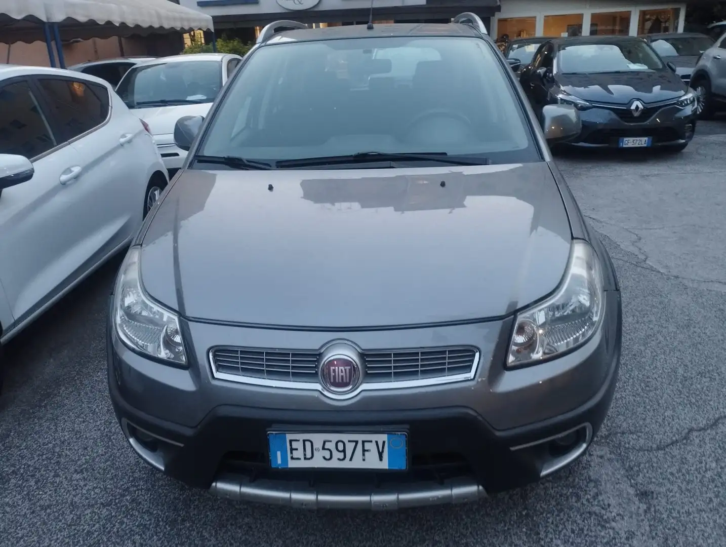 Fiat Sedici Sedici 1.6 16v EMOTION 4x2 120cv GPL Szürke - 2