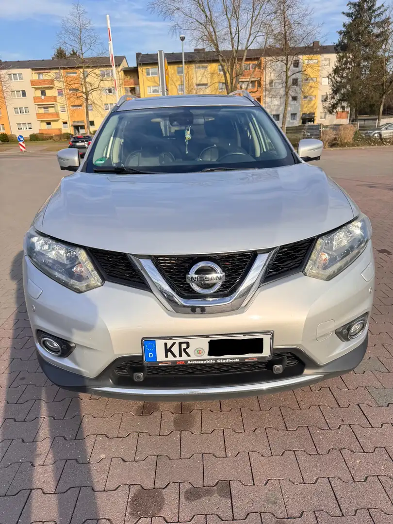 Nissan X-Trail 2.0 dCi Xtronic Acenta - 1