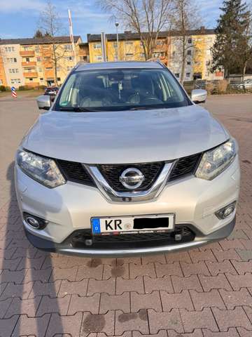 Imagine Nissan X-Trail 2.0 dCi Xtronic Acenta