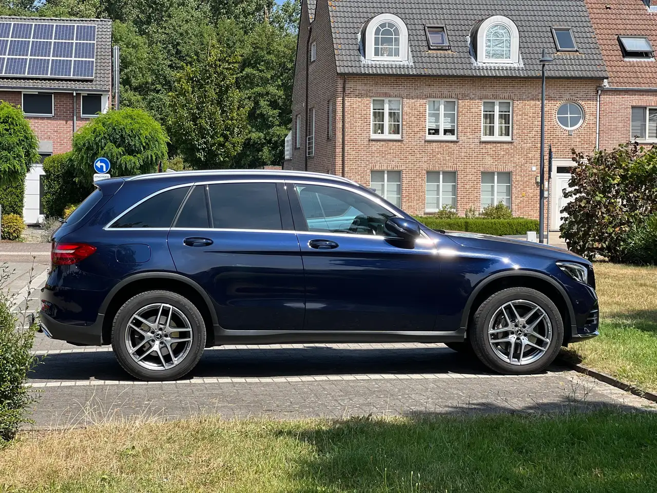 Mercedes-Benz GLC 220