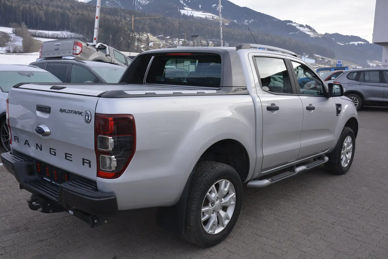 Ford Ranger 3.2 TDCI Double Cab Wildtrak auto IVA inclusa Argento - 2