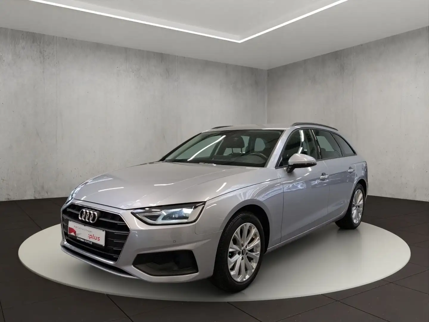 Audi A4 30 TDI 100(136) kW(PS) S tronic Silber - 1