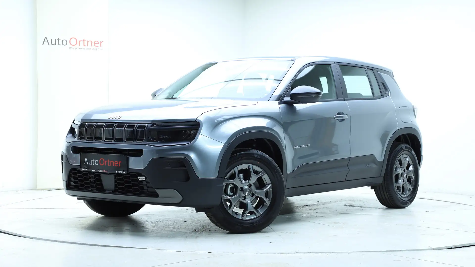 Jeep Avenger Altitude Navi, Keyless, Sitzheizg, Cam Grau - 1