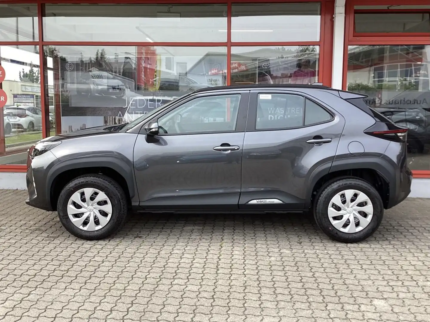 Toyota Yaris Cross Hybrid 116 1.5 Business Edition versch Farben Grau - 2