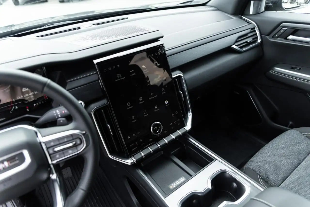 GMC Acadia снимка GMC Acadia