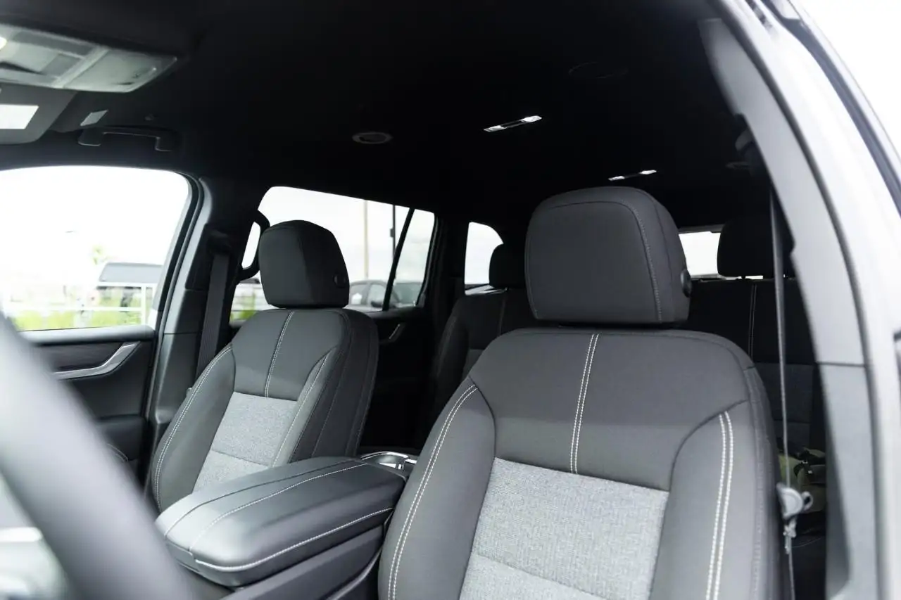 GMC Acadia снимка GMC Acadia