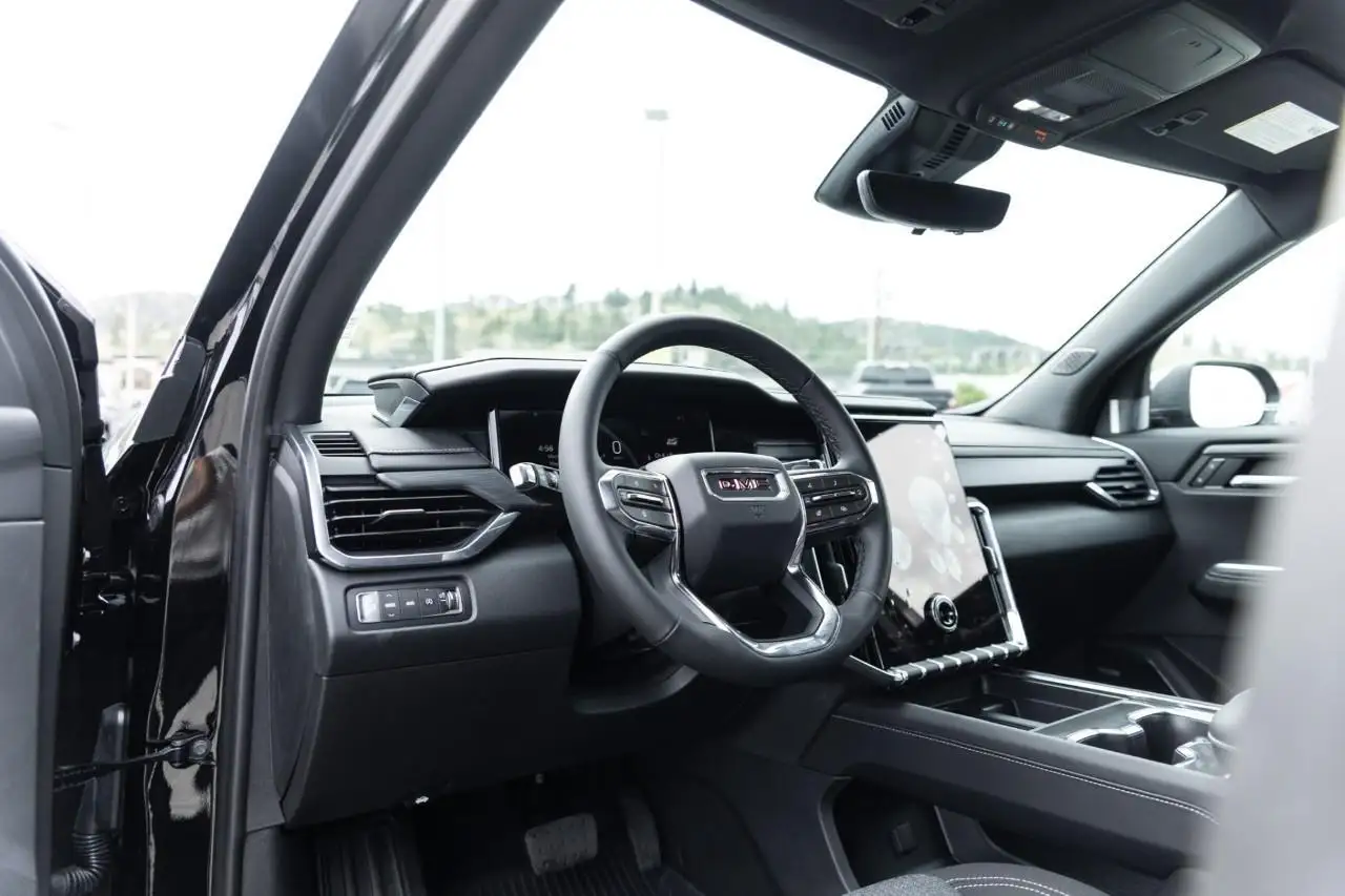 GMC Acadia снимка GMC Acadia