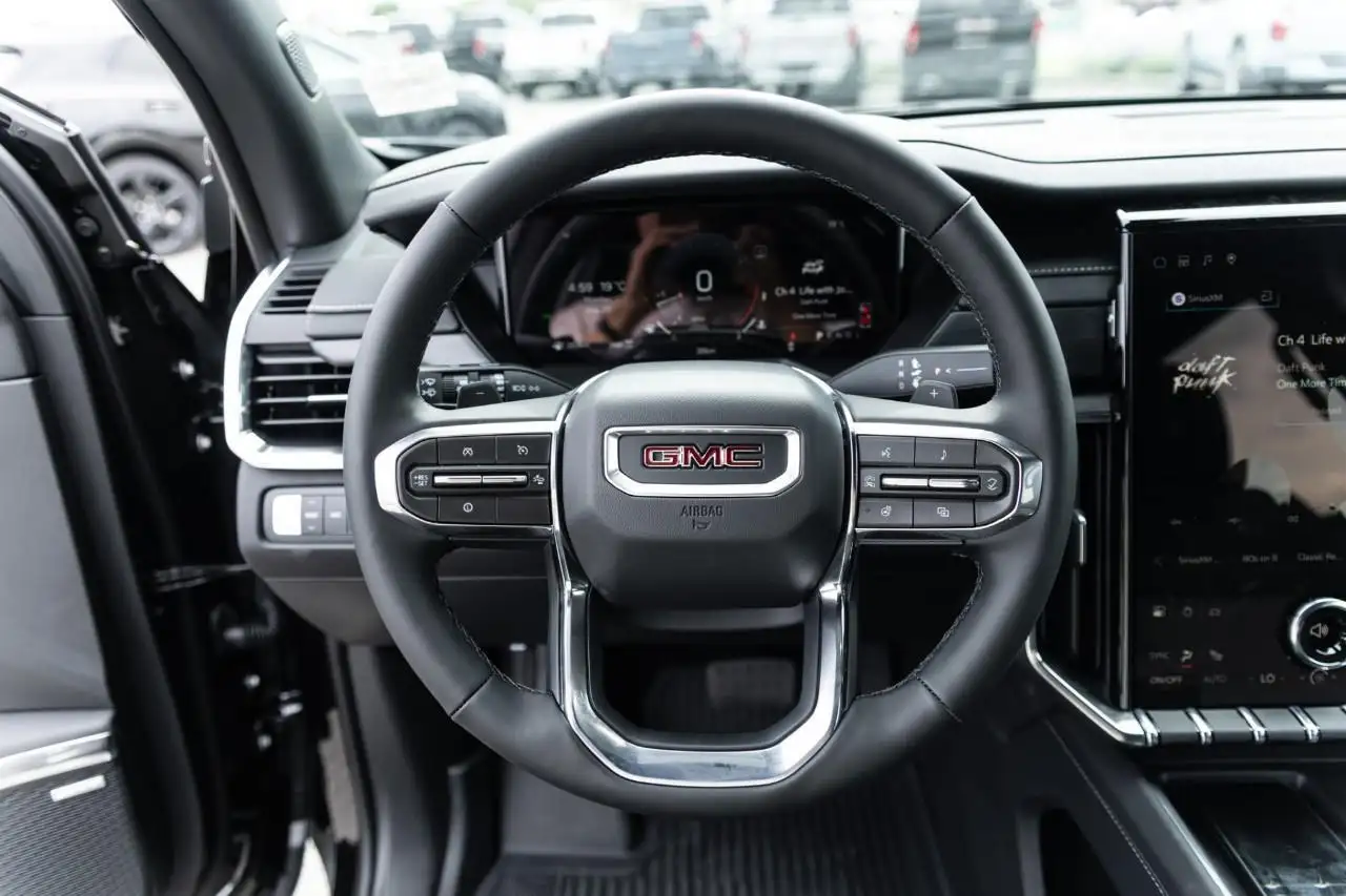 GMC Acadia снимка GMC Acadia