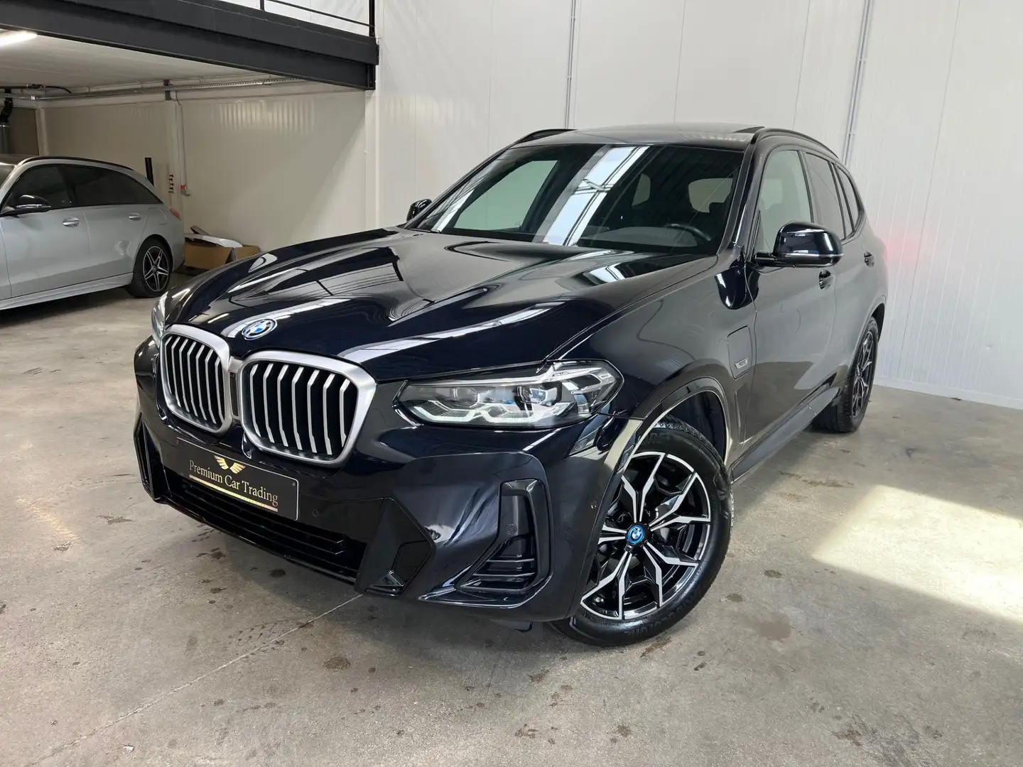BMW X3 xDrive30e PHEV *M-SPORT* PANO DAK, TREKHAAK, CAMER Bleu - 2