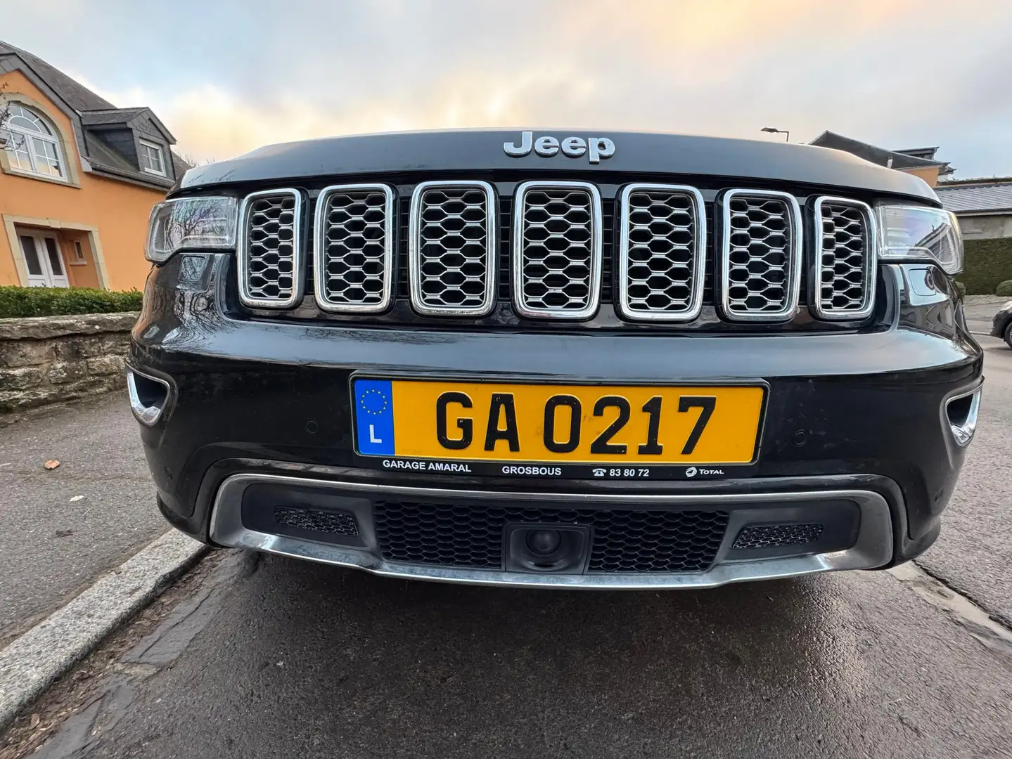 Jeep Grand Cherokee OVERLAND 3.0 MJET 250 Чорний - 1