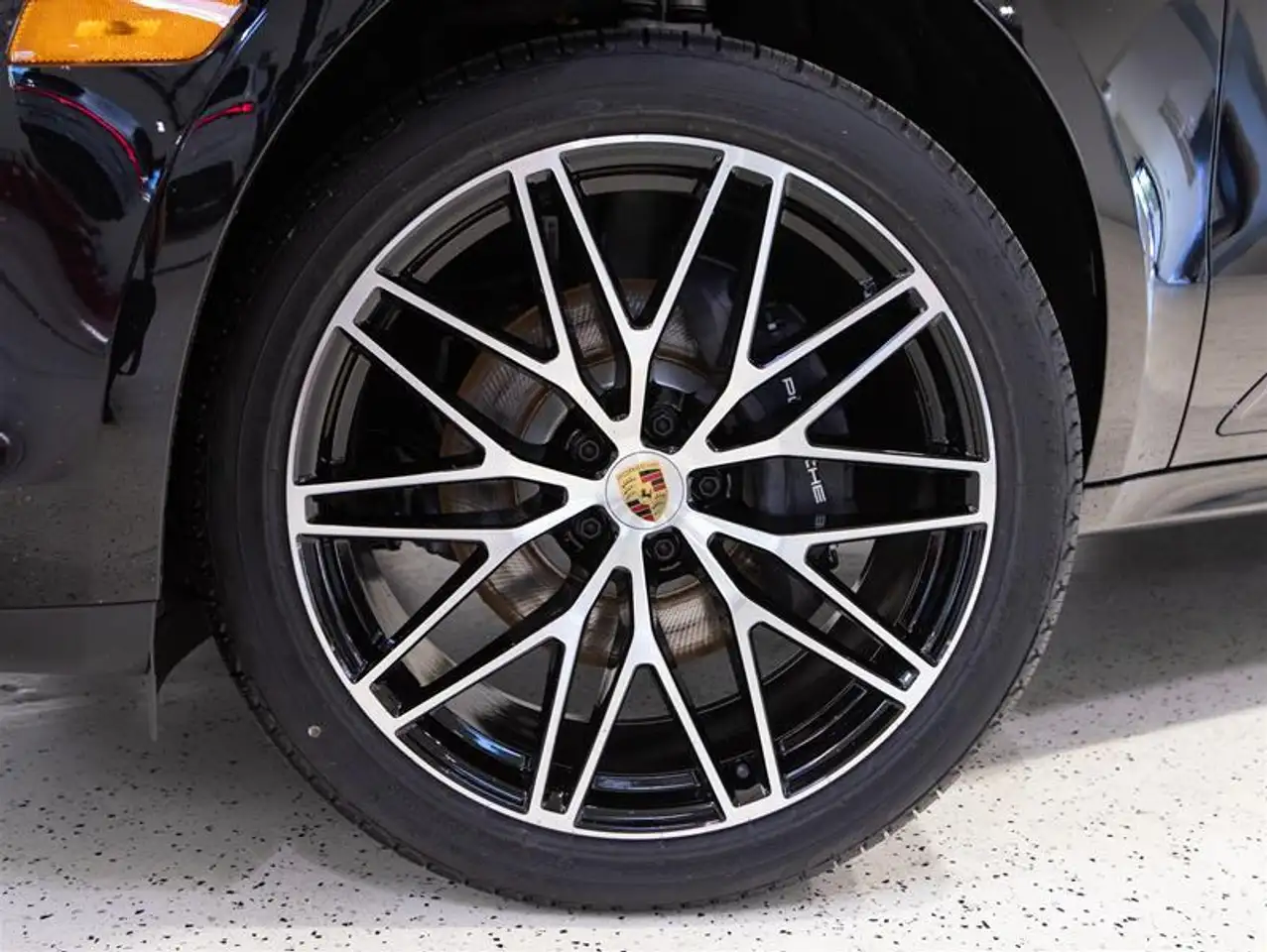 Porsche Macan снимка Porsche Macan