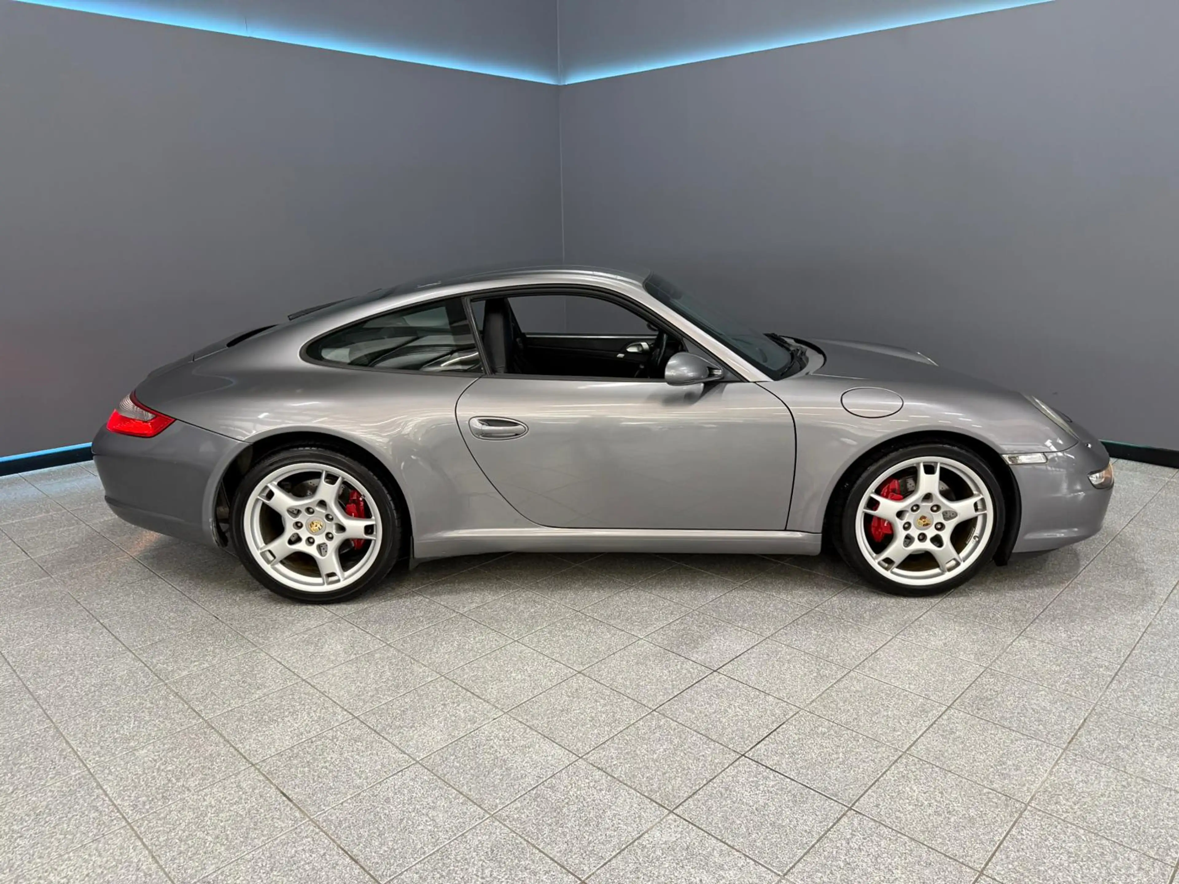 Porsche 911 3.8 Carrera S — photo 5