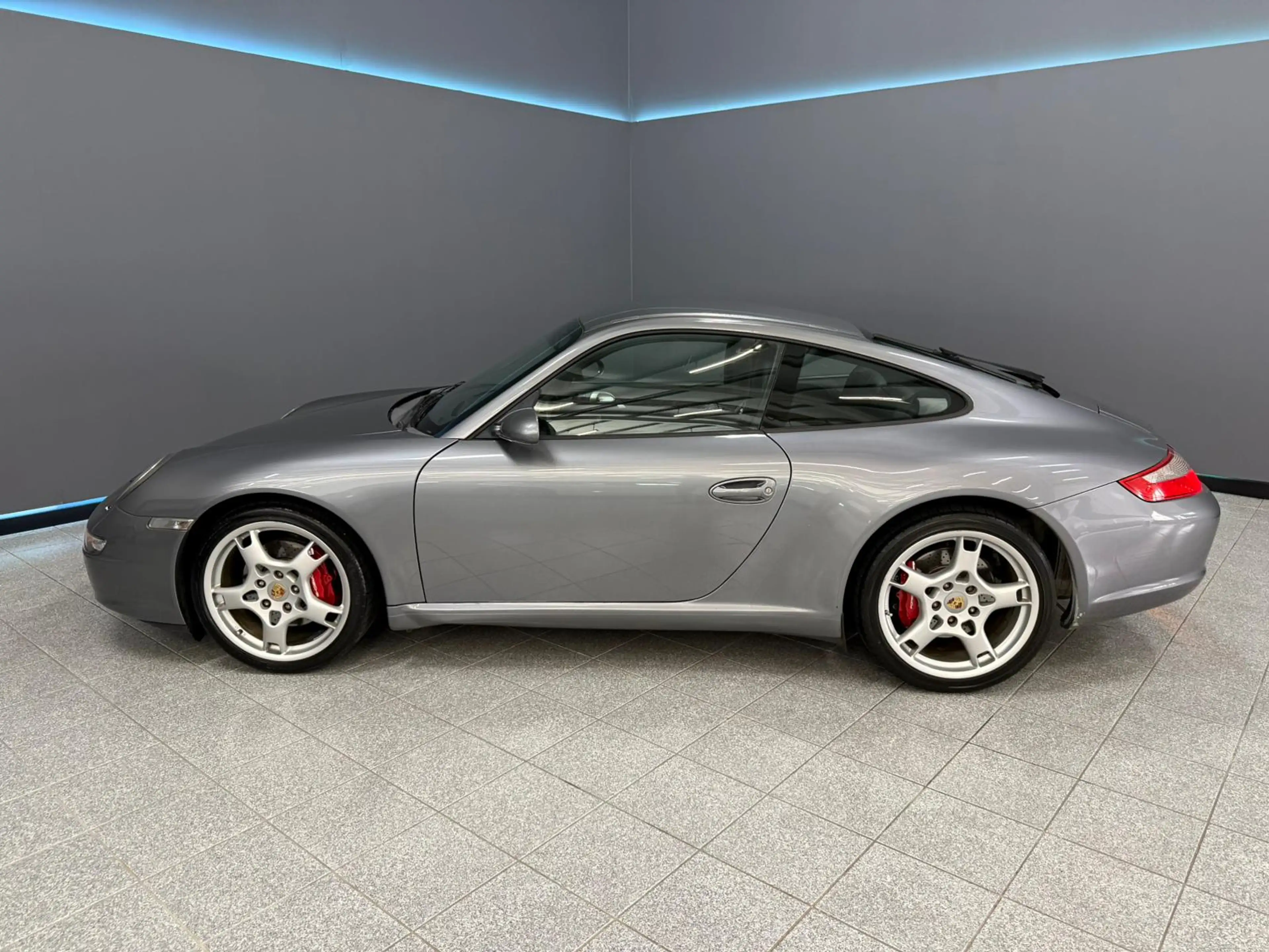 Porsche 911 3.8 Carrera S — photo 9
