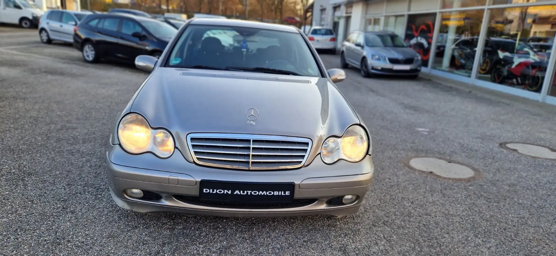 Mercedes-Benz C 220 C -Klasse Lim. C 220 CDI Silber - 1