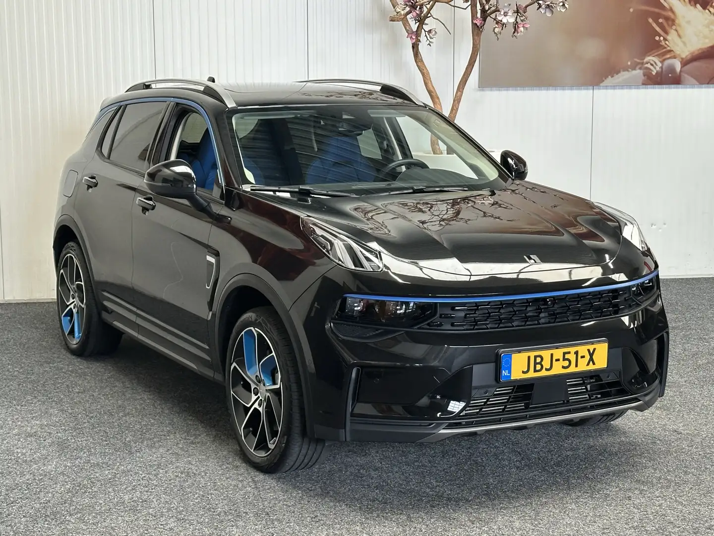 Lynk & Co 01 1.5 PHEV PANORAMADAK 100 STUKS OP VOORRAAD ! VOL O Schwarz - 2