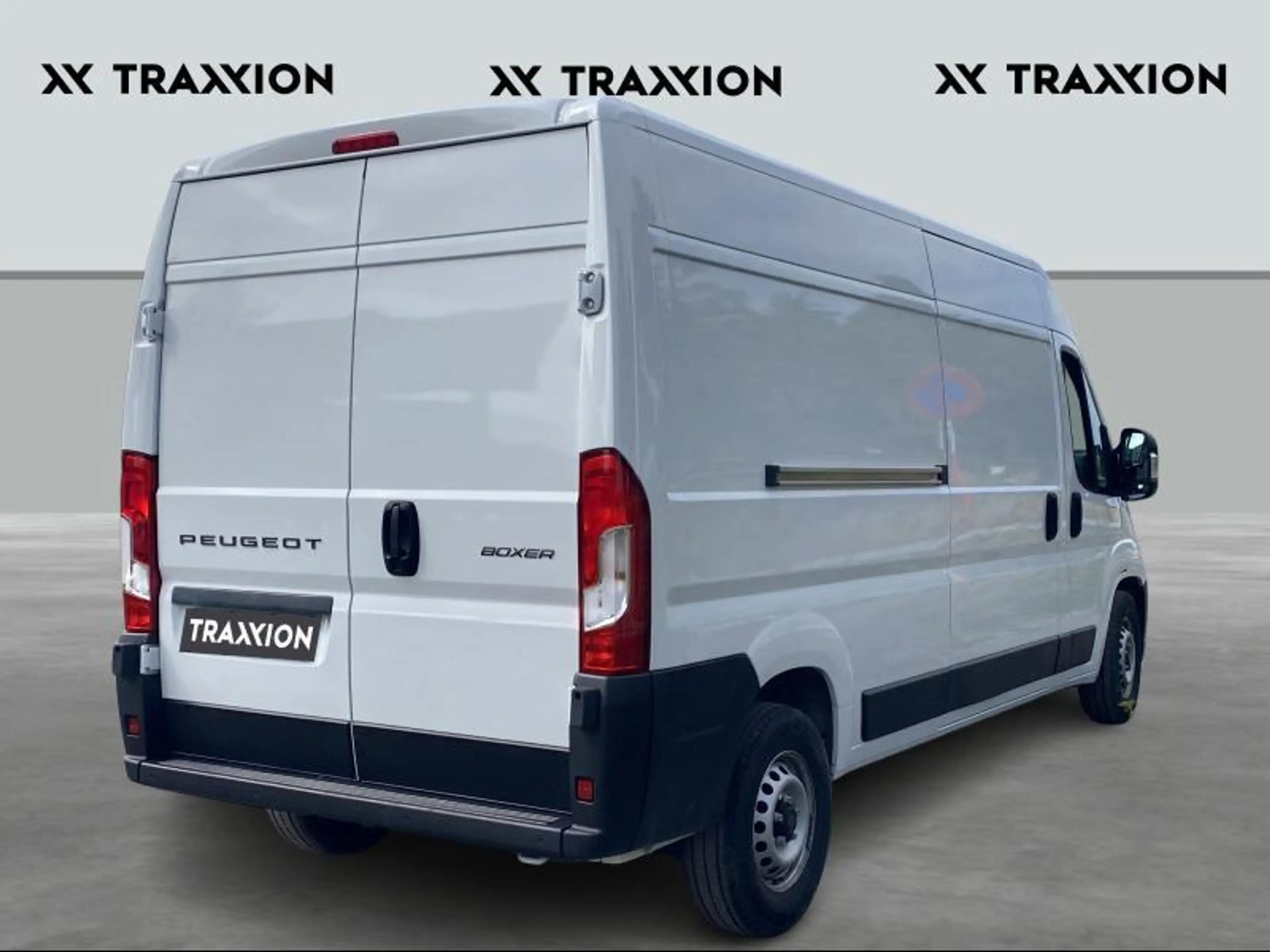 Peugeot Boxer 435 L3H2 - 2.2 BlueHDi 140 Aut.8 — photo 7