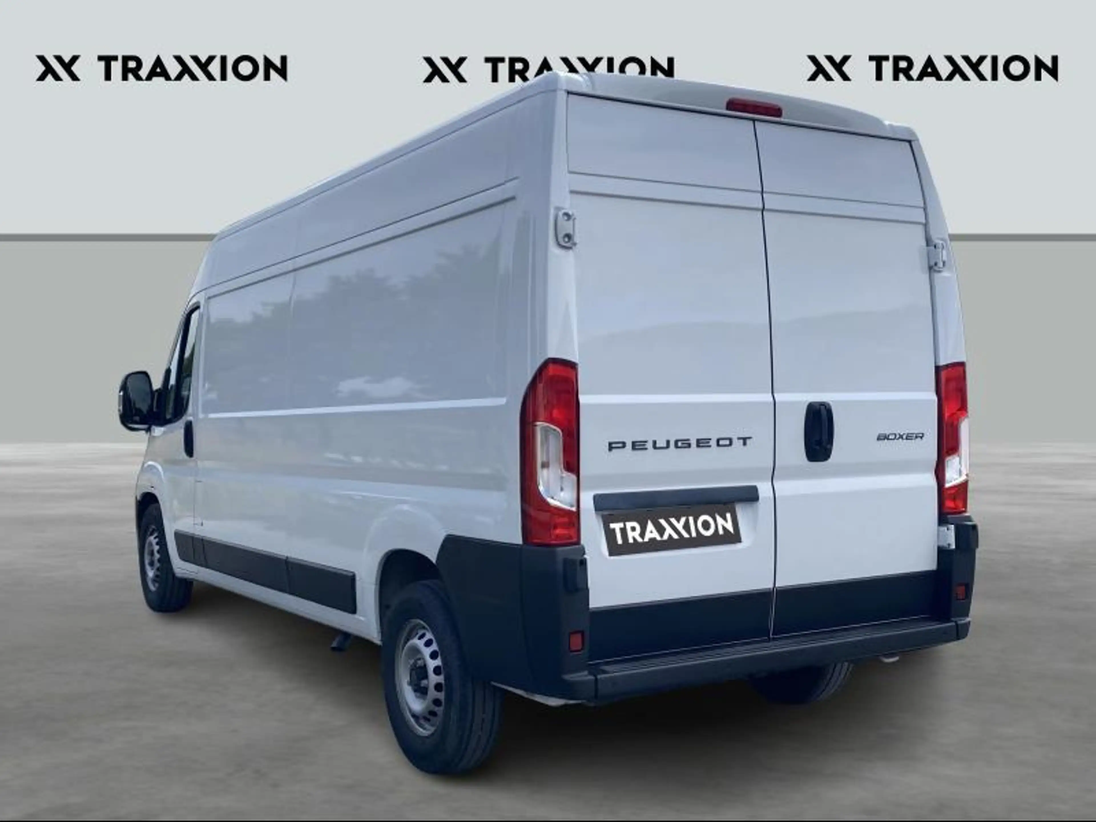 Peugeot Boxer 435 L3H2 - 2.2 BlueHDi 140 Aut.8 — photo 6