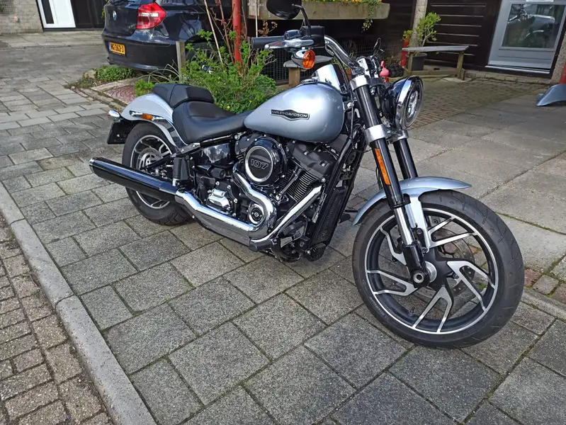 Harley-Davidson Sport Glide - foto 7