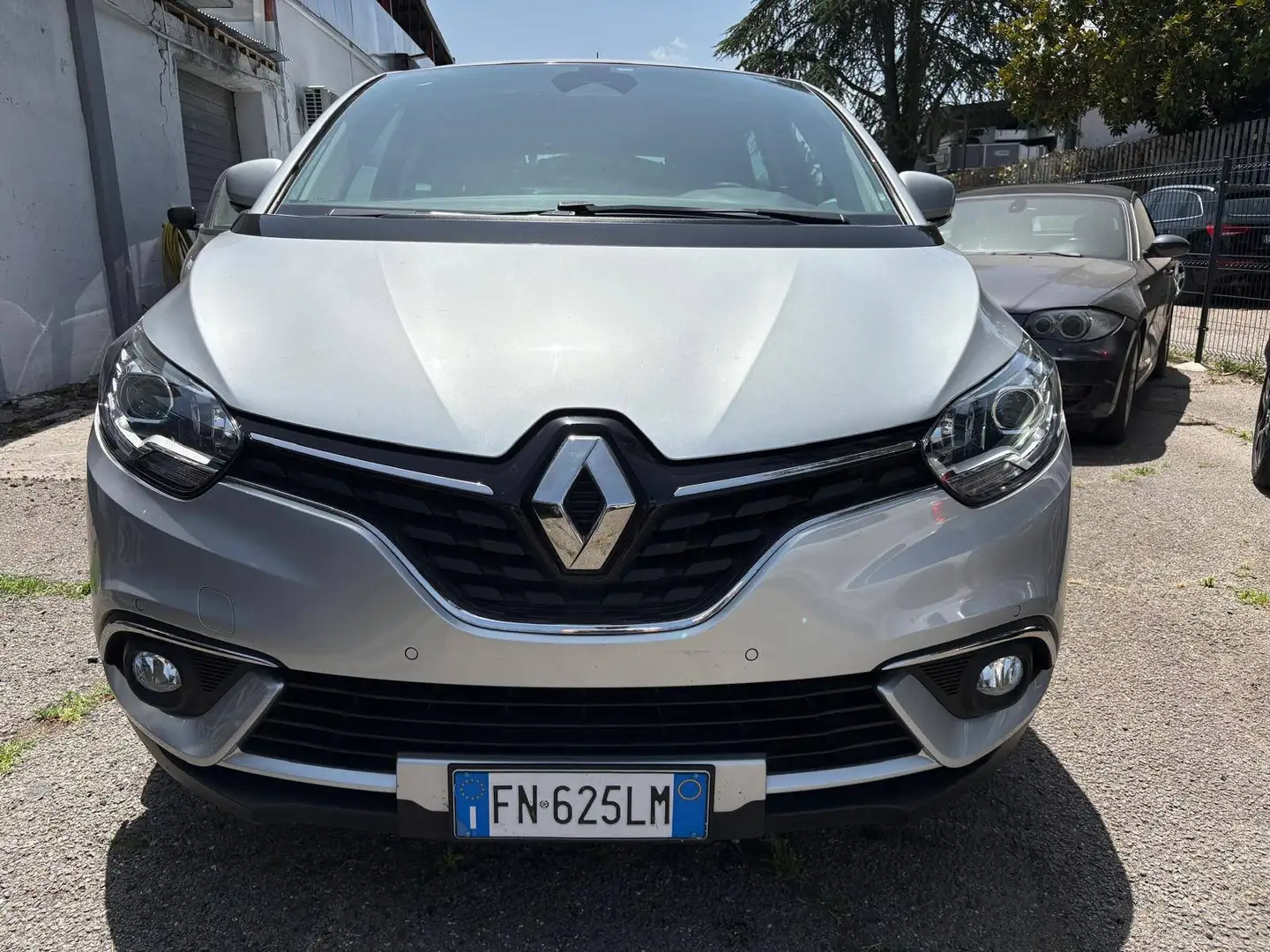 Renault Scenic Scenic 1.5 dci energy Intens 110cv Plateado - 2