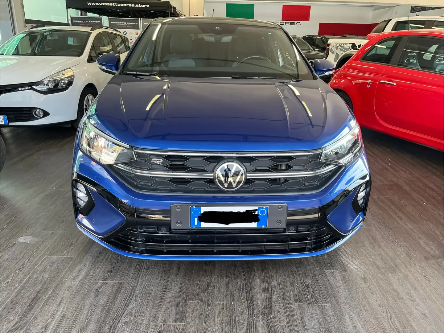 Volkswagen Taigo Taigo 1.0 tsi R-Line 110cv dsg Blu/Azzurro - 2