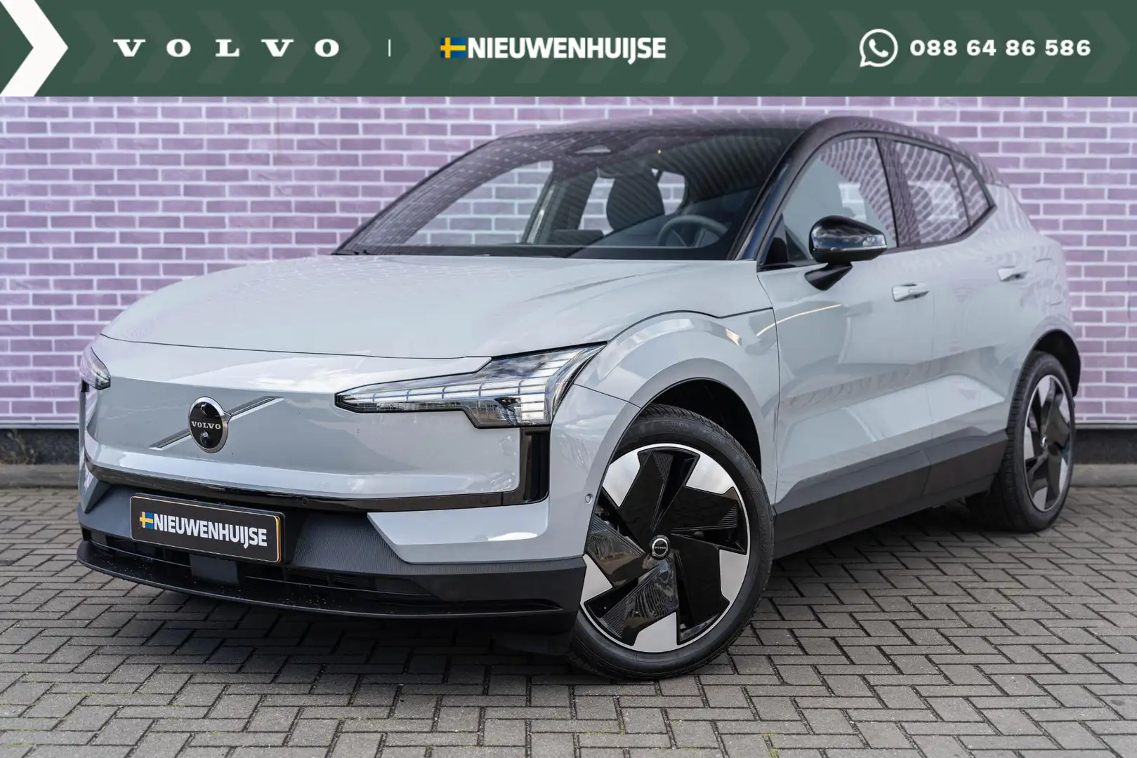 Volvo EX30 Twin Motor Performance Ultra AWD | Panoramadak | E Grijs - 1