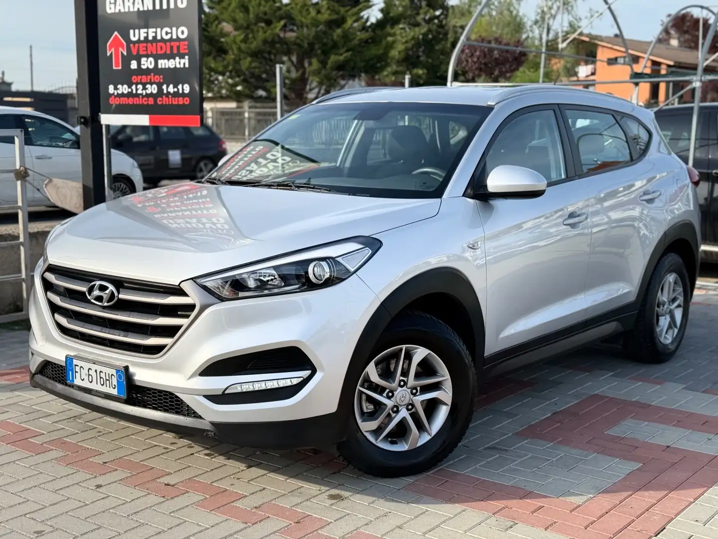 Hyundai TUCSON 1.7 CRDi Classic Grigio - 2