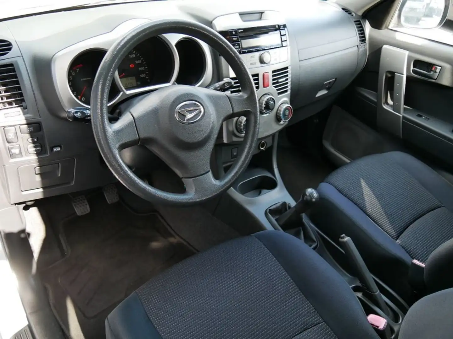 Daihatsu Terios 1.5 4WD Top Argento - 1