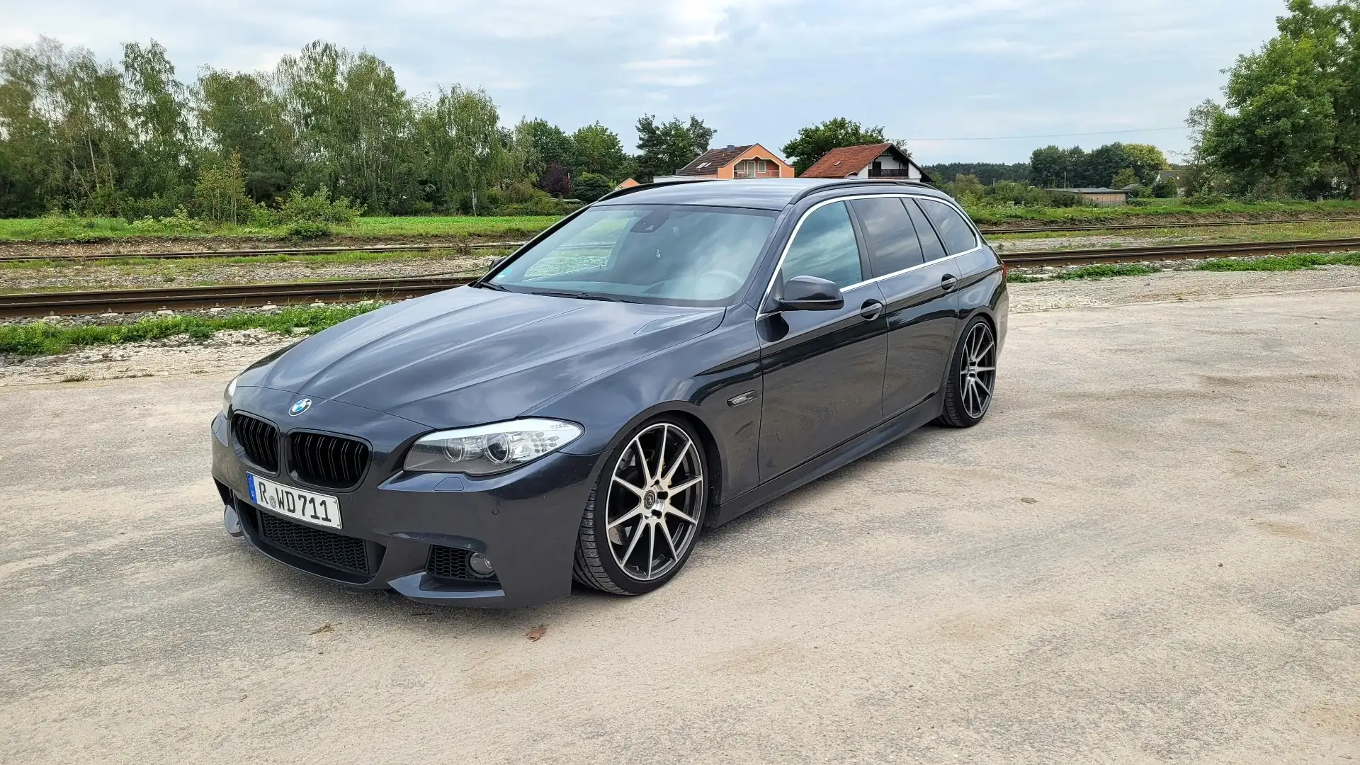 BMW 525 525 d, M-Paket, Komfortsitze, Head-Up, Navi Prof. Grau - 1