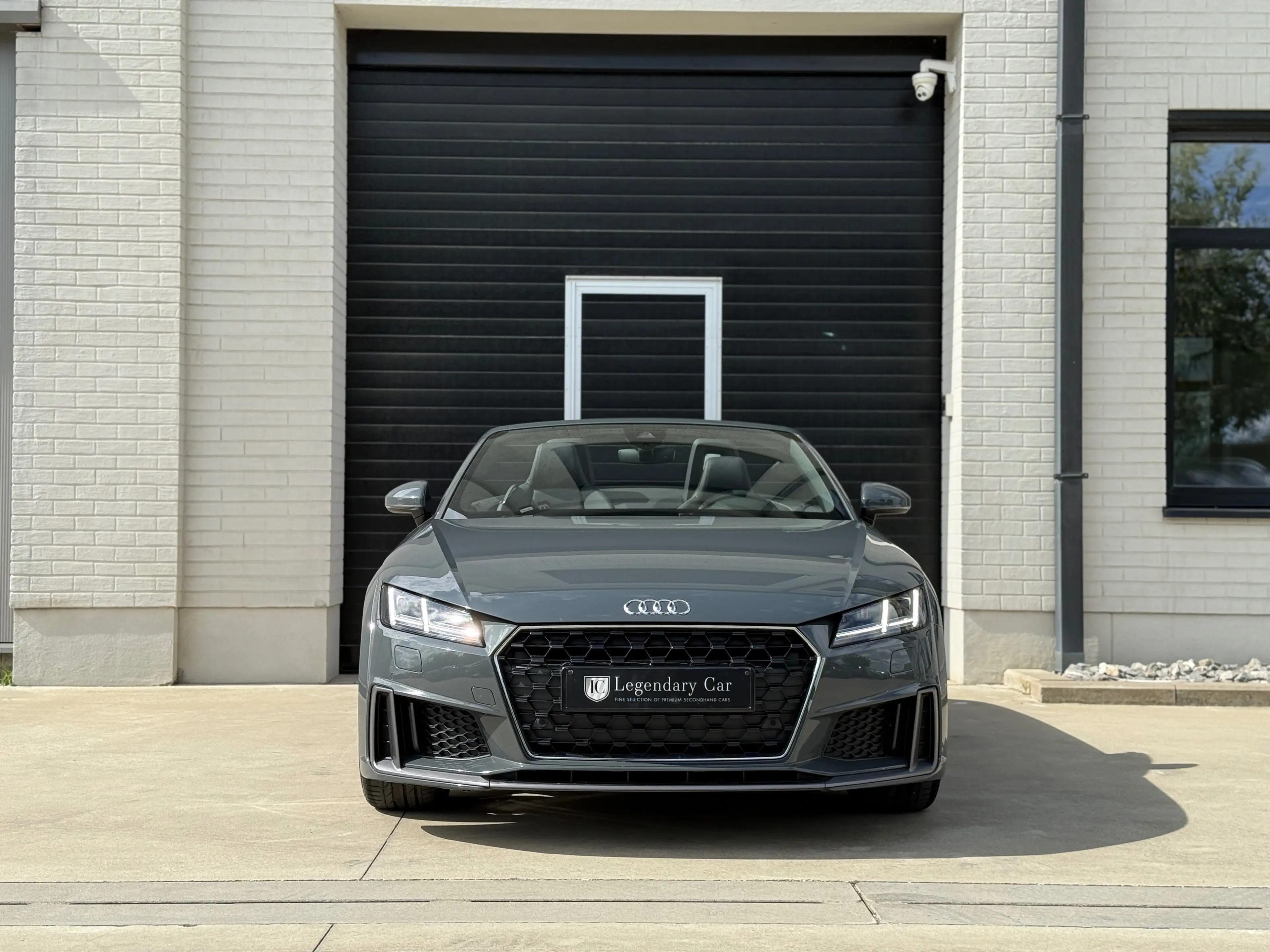 Audi TT 40 TFSI S tronic " S-LINE / VIRTUAL COCKPIT / LED / KEYLESS-GO " — photo 5