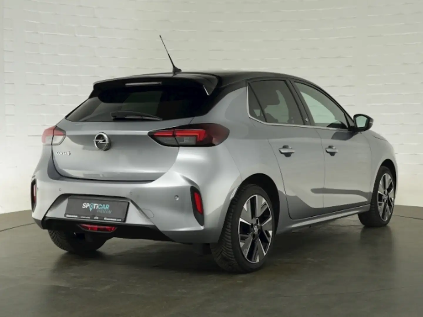 Opel Corsa-e F ULTIMATE 50kWh AT+LED MATRIXLICHT+NAVI+SITZ-/LEN Argent - 2