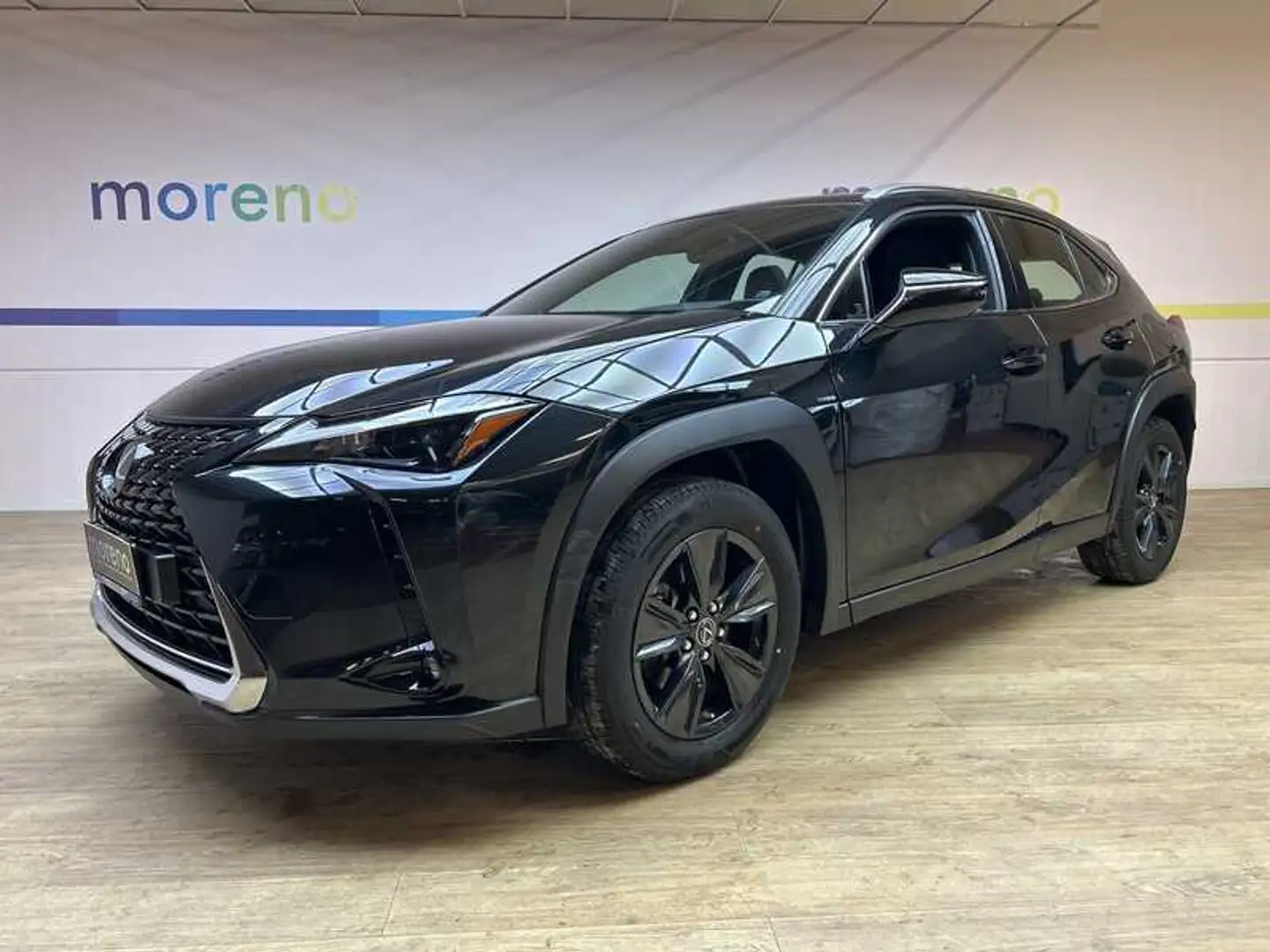 Lexus UX 250h 2.0 Urban 2wd cvt Černá - 1