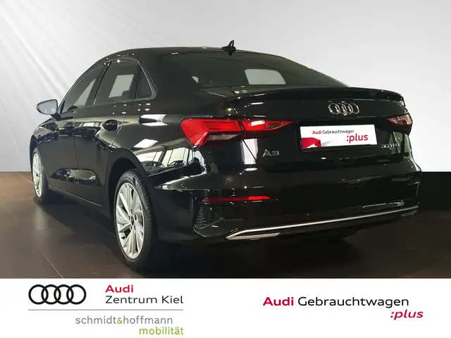 Audi A3 view 4