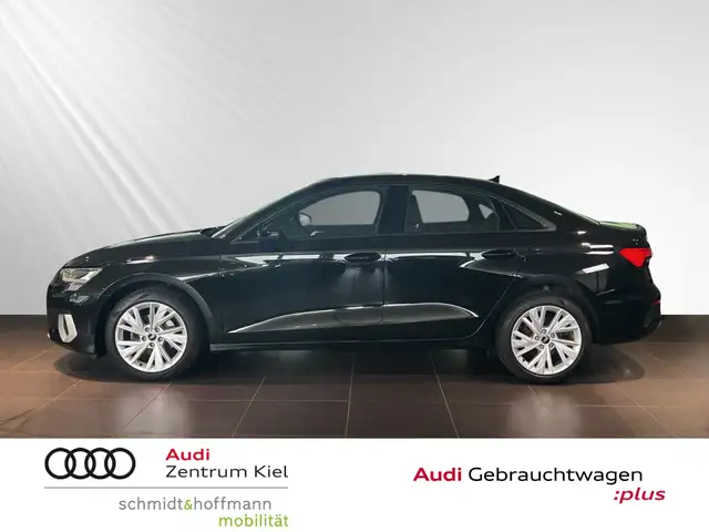 Audi A3 view 3