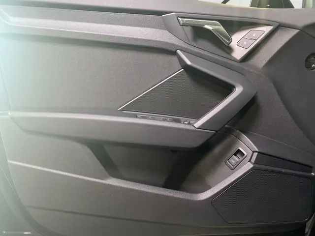 Audi A3 view 14