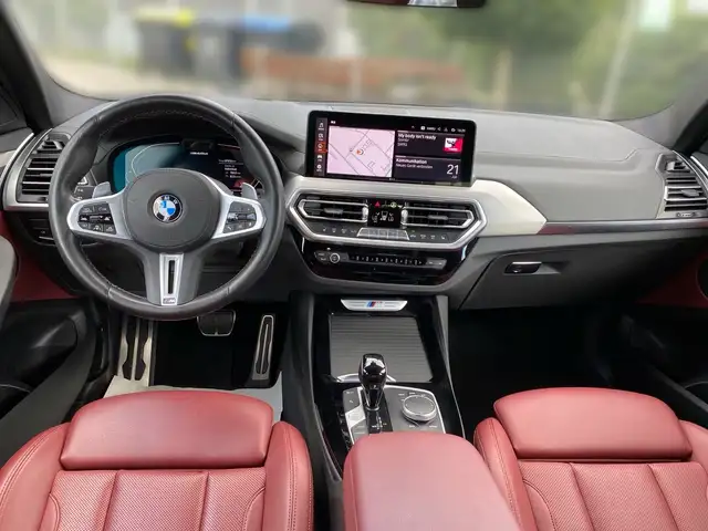 BMW X3 M view 10