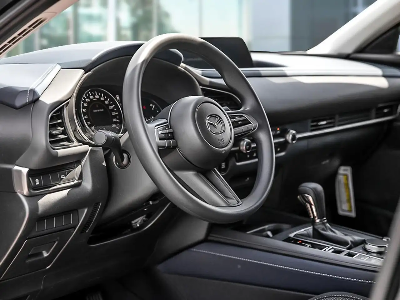 Mazda CX-30 снимка Mazda CX-30