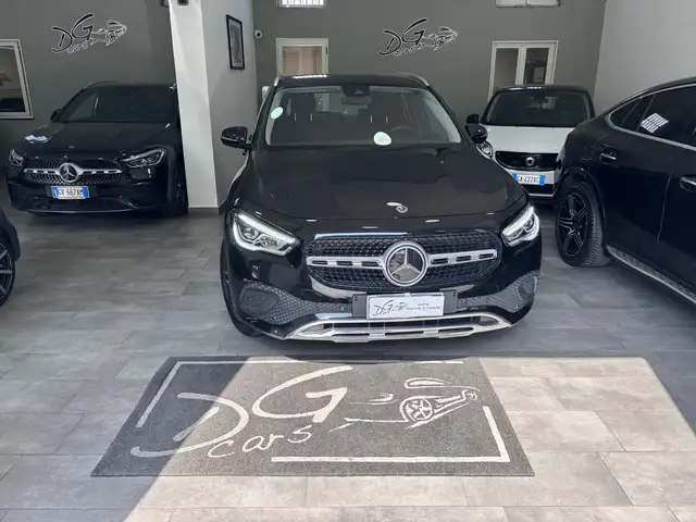 Mercedes-Benz GLA 220 D AUTOMATIC SPORT LED-NAVI-CLIMA