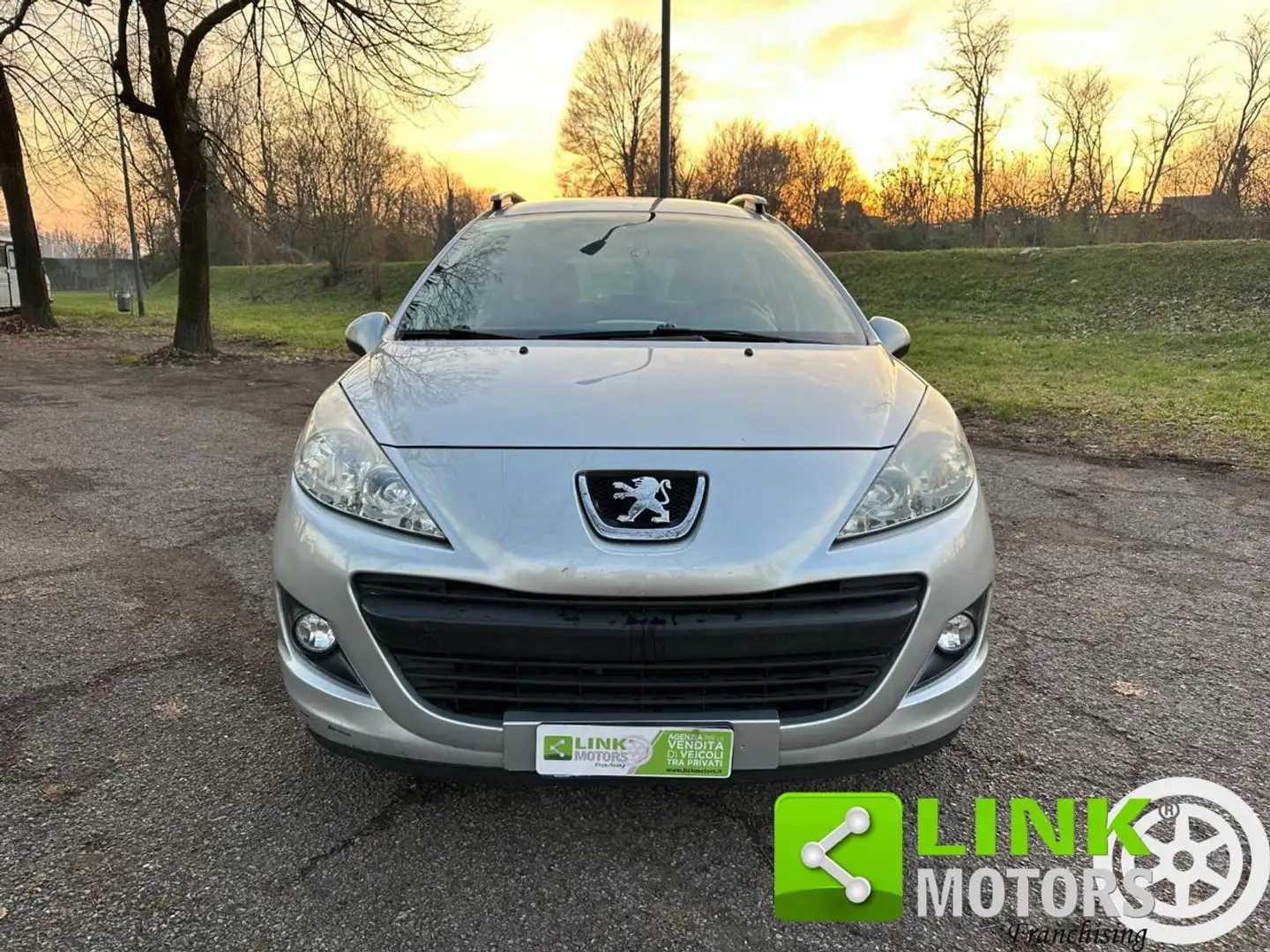 Peugeot 207 1.4 8V 75CV SW Energie ECO GPL Argent - 2