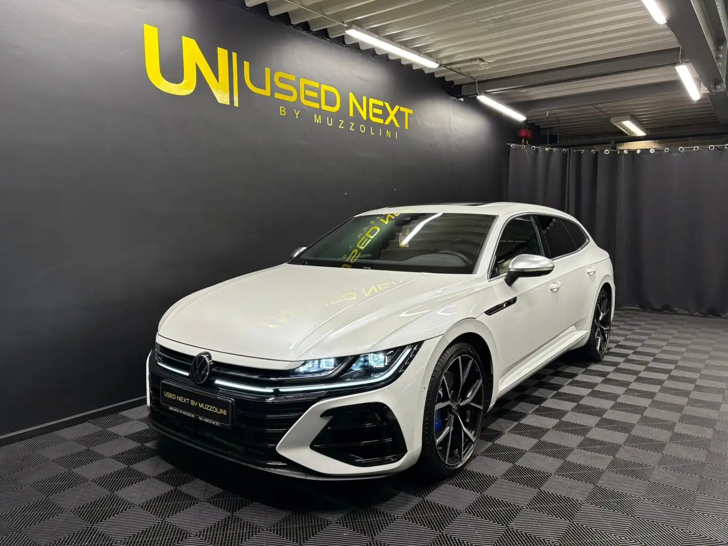 Volkswagen Arteon R Shooting Brake 4Motion 320cv 7-DSG Blanc - 1