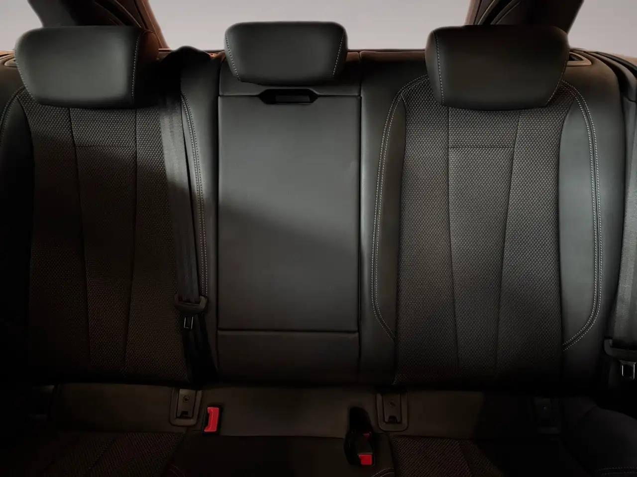 Audi A4 40 TDI qu. 2x S line Matrix|MMI+|ACC|Kam|ViC+ 15