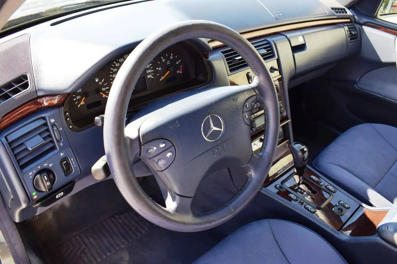 Mercedes-Benz E 270 CDI 170cv Elegance Autofunebre Ellena, foto 12