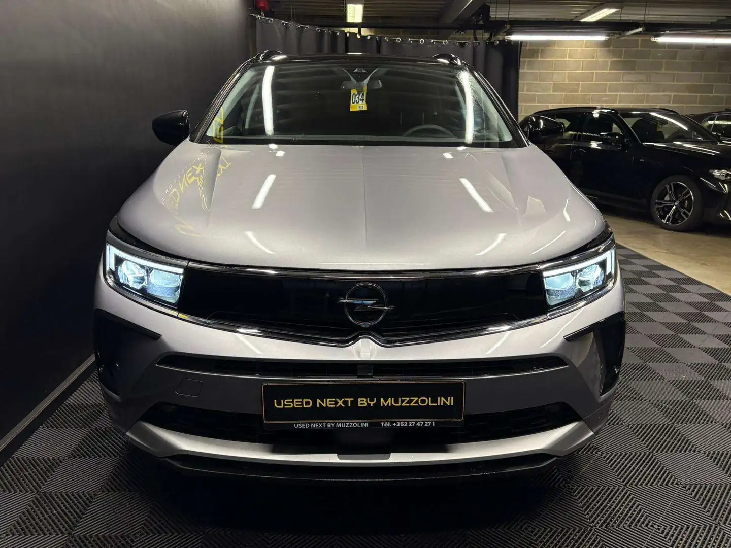 Opel Grandland ULTIMATE 1.5 DIESEL 130 EAT8 Gris - 2